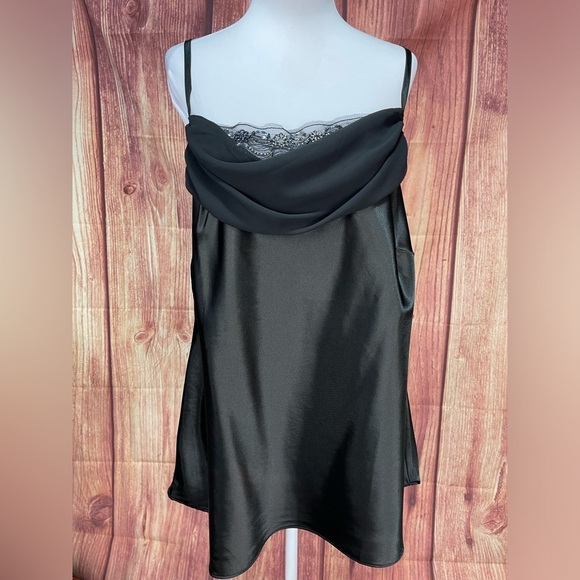 Lane Bryant black satin chiffon sequins adjustable straps camisole cami size 16 - Picture 10 of 17